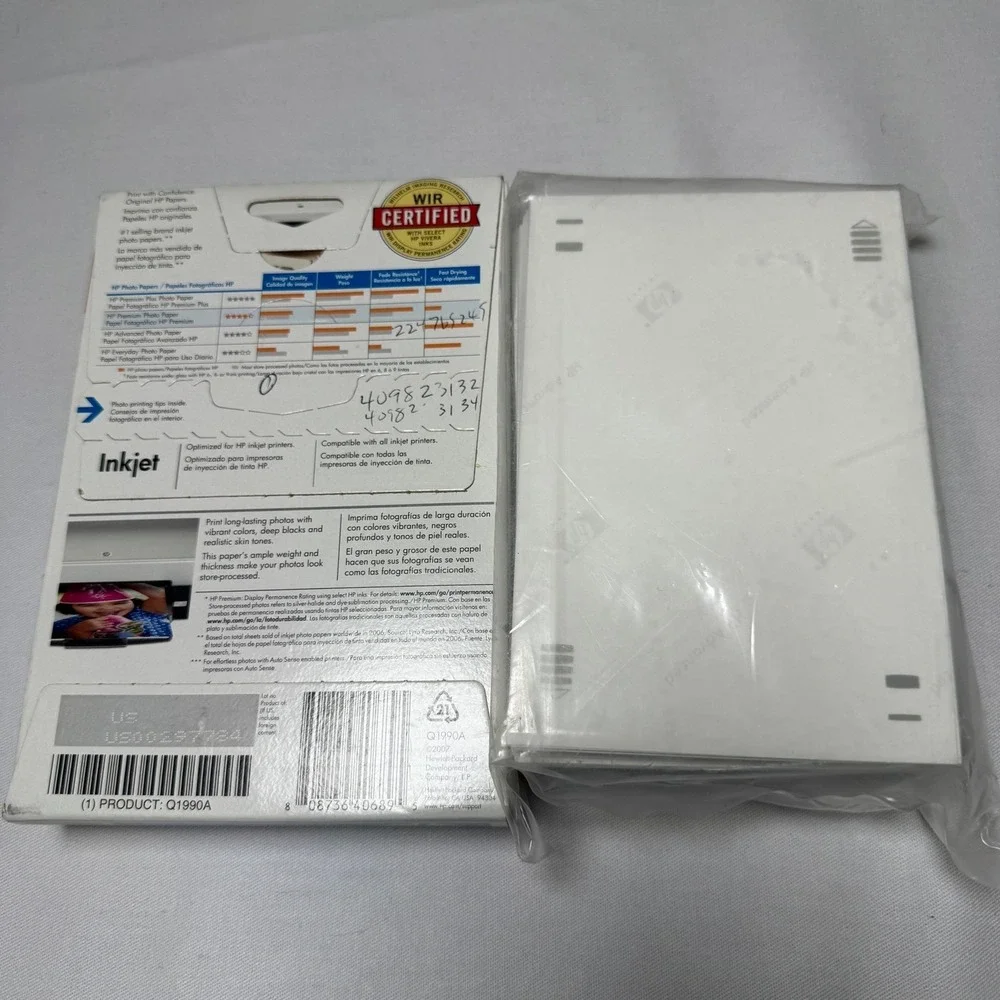 HP Premium Photo Paper Glossy 4x6 Inkjet‎ 100 Sheets Plus Extra Pack of 100+
